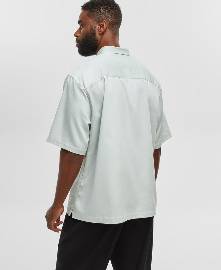 Translation missing: en.Mode of One Mens Relaxed-Fit Short Sleeve Woven Button-Down Shirt Ice Mint-Large