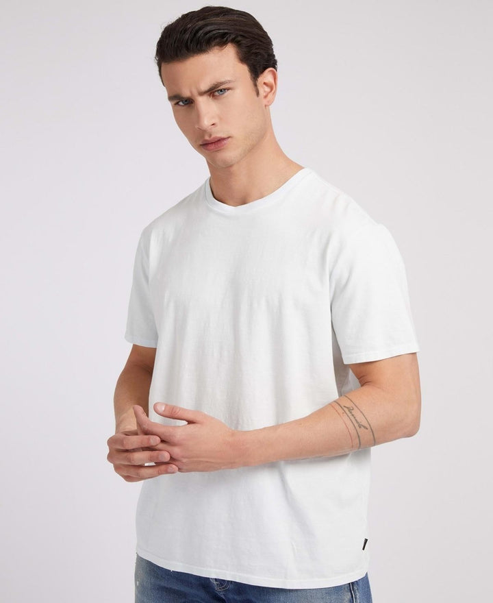 Translation missing: en.GUESS Men's Eli Washed Cotton Blend Stretch Jersey Tee in Polar Blue Multi-Small