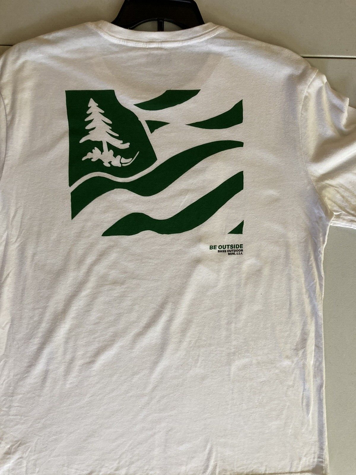 Translation missing: en.Bass Outdoor Men's Outside Flag Logo T-Shirt in White-XL