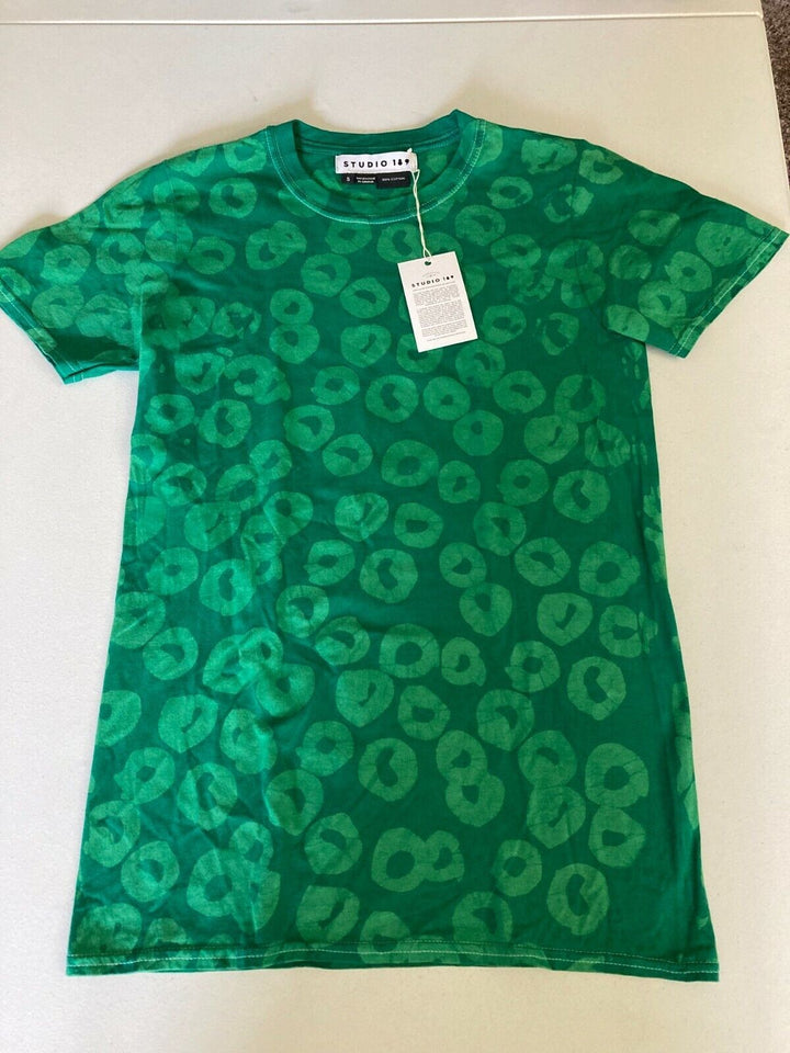 Translation missing: en.Studio 189 Men's Hand Batik All Cotton Bubble Dots Tee Shirt in Green-Medium