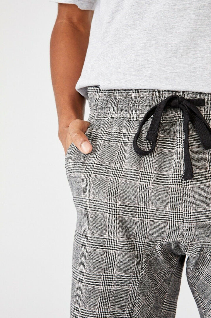 Translation missing: en.Cotton On Men Lounge Short White Black Micro Check-Size Large