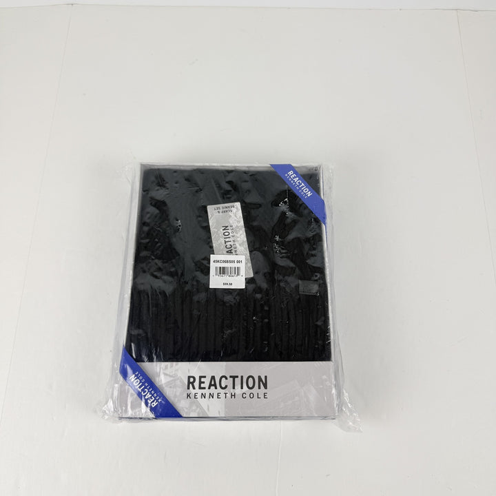 Translation missing: en.Kenneth Cole Reaction Men's 2-Piece Herringbone Knit Beanie and Scarf Box Set