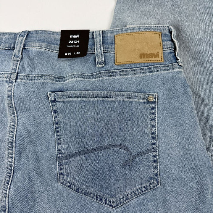 Translation missing: en.Mavi Men's Zach Straight Leg Stretch Jeans in Sky Seattle Blue-38x32
