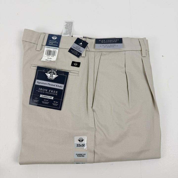 Translation missing: en.Dockers Signature Khaki Pants Cloud 33x30 Classic Fit Stain Defender Pleated