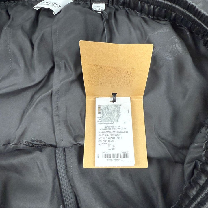 Translation missing: en.Burberry Men's Bradeston EKD Silk Shorts 8071701 10in Inseam Black-XL40-42W