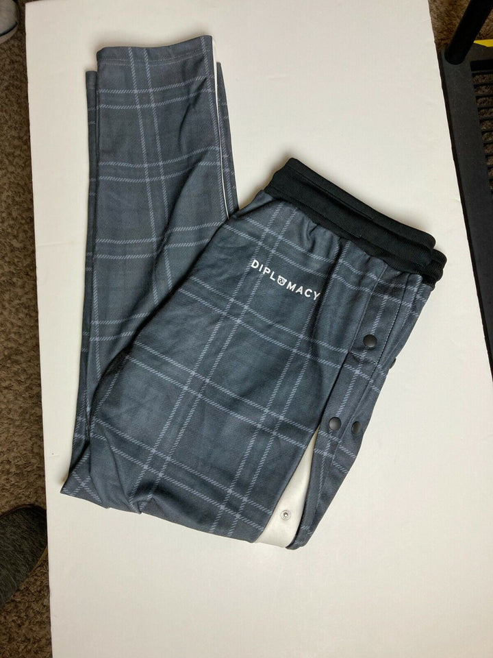 Translation missing: en.Diplomacy City Tracker Bottoms in Grey/Black- Size XL