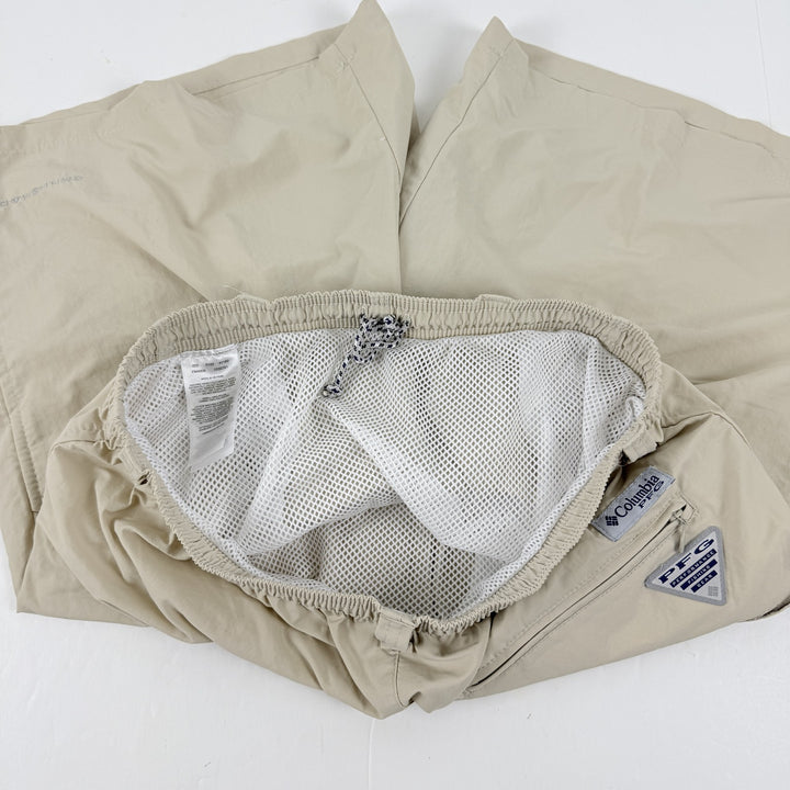 Translation missing: en.Columbia Men's 8" Back Cast III Upf 50 Water Short Fossil-Small