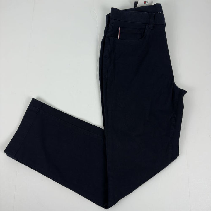 Translation missing: en.Tommy Hilfiger Men's Denton Straight-Fit 5-Pocket Chino Pants Desert Sky-33x30