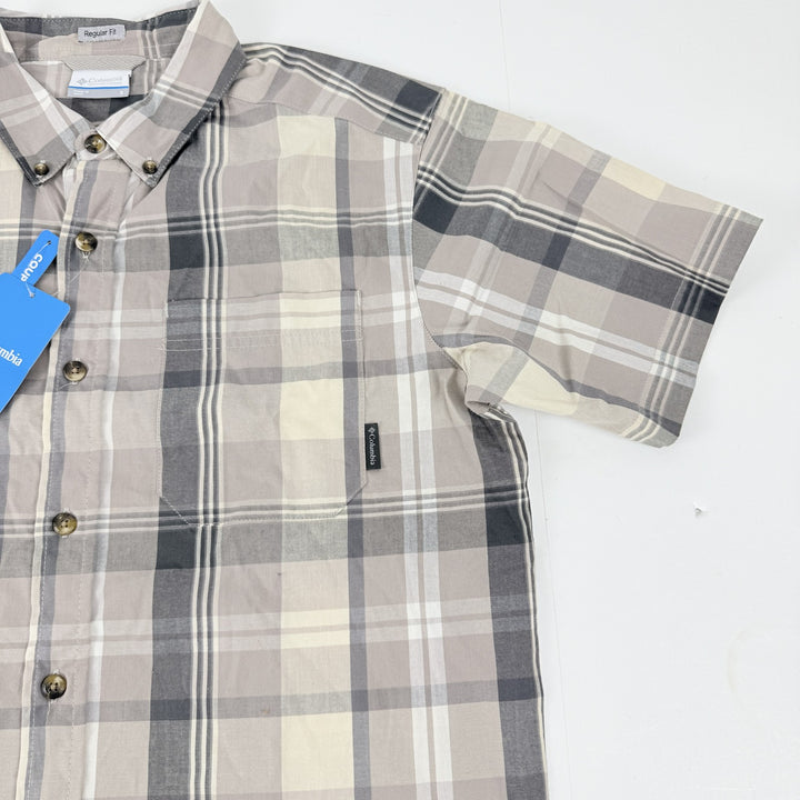 Translation missing: en.Columbia Men's Rapid Rivers II Short Sleeve Plaid Shirt Flint Grey-Size Small