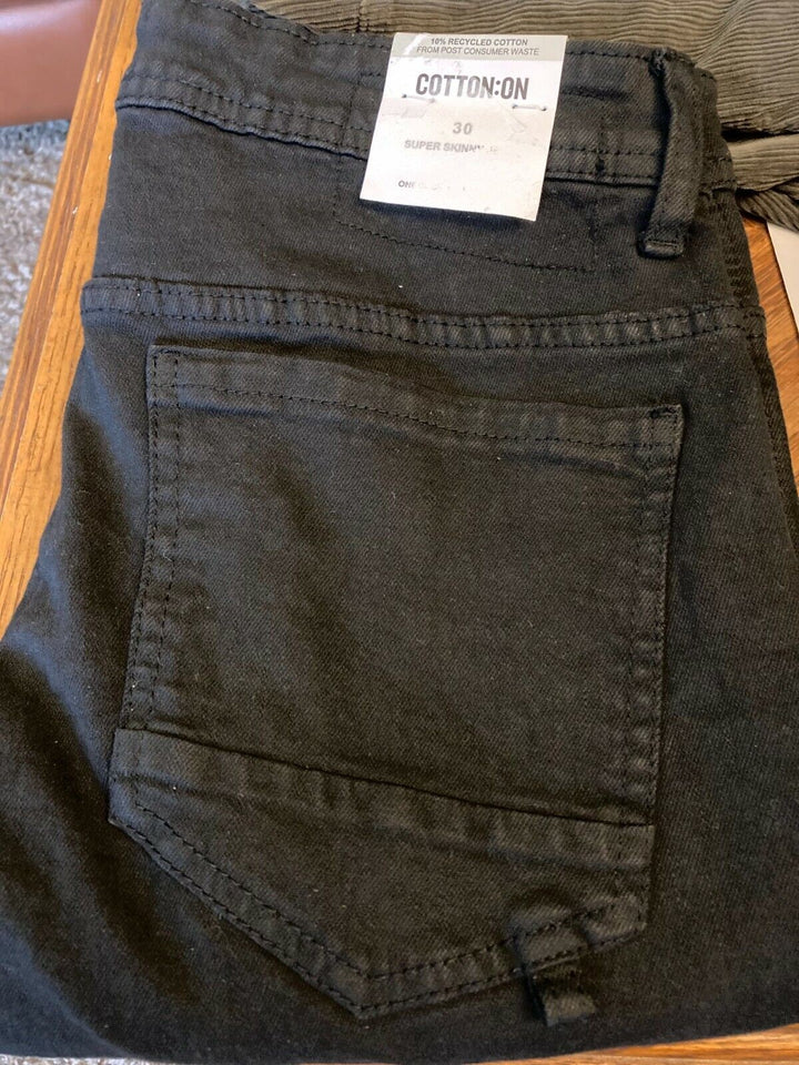 Translation missing: en.Cotton On Men - Super Skinny Regular Rise Jeans - Jet black blow out-Size 30/31