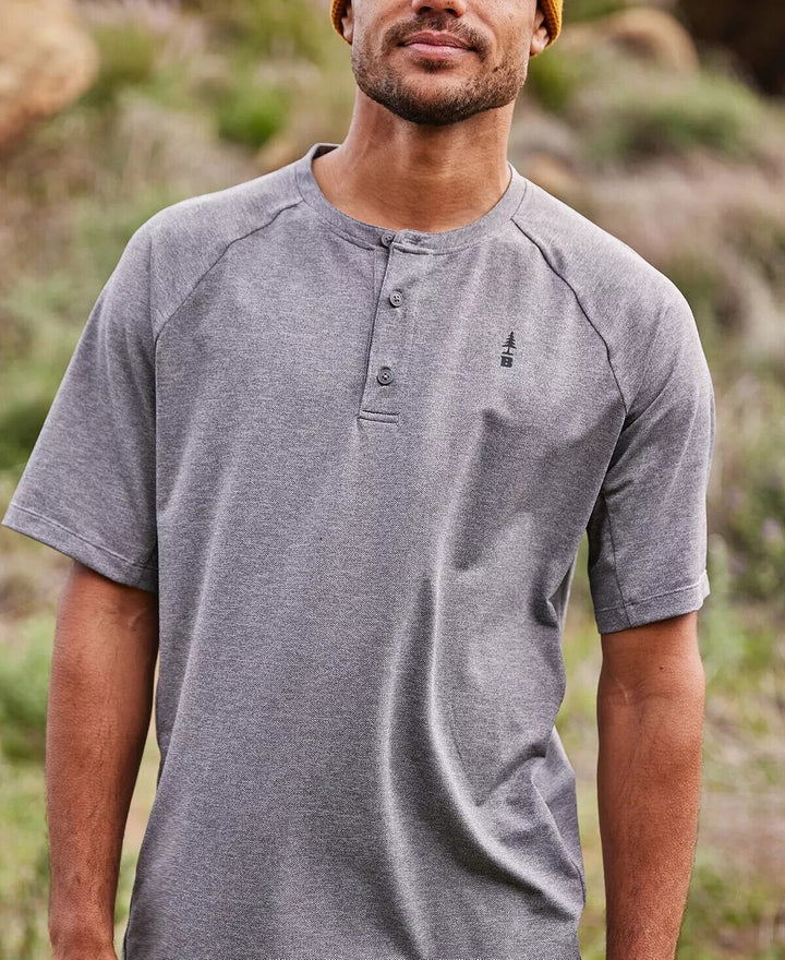 Translation missing: en.Bass Outdoor Men's Hilltop Henley Shirt in Gargoyle Heather-Small