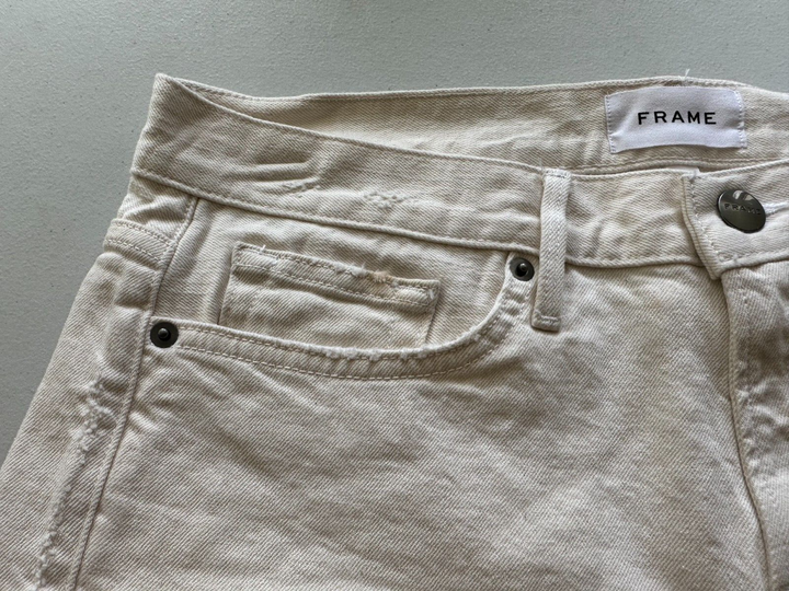 Translation missing: en.FRAME Lhomme Men's Relaxed Denim Shorts in Au Natural Grind- Size 30