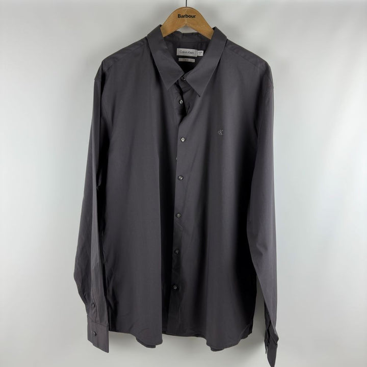Translation missing: en.Calvin Klein Men's Slim-Fit Refined Button-Down Shirt Gray Shadow-2XL