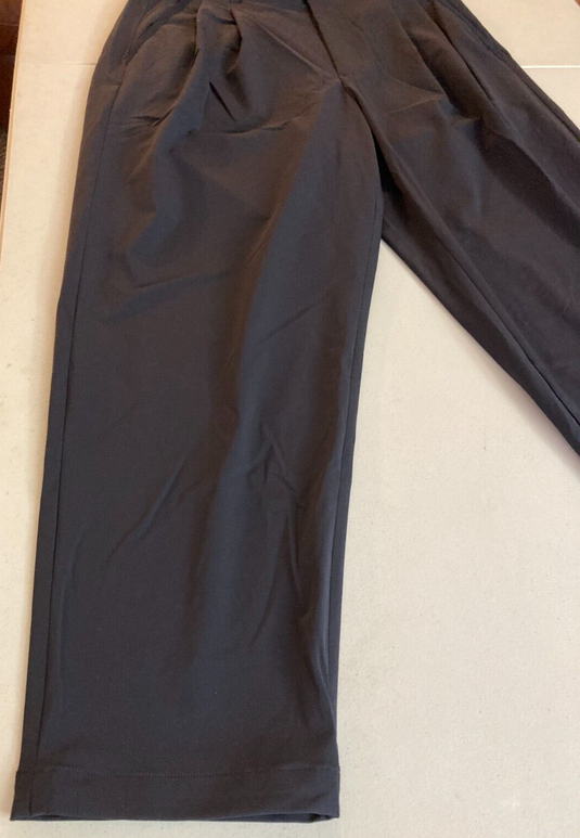 Translation missing: en.Zucca Men's 4 Carvico Cropped Pleated Trousers in Navy-Small
