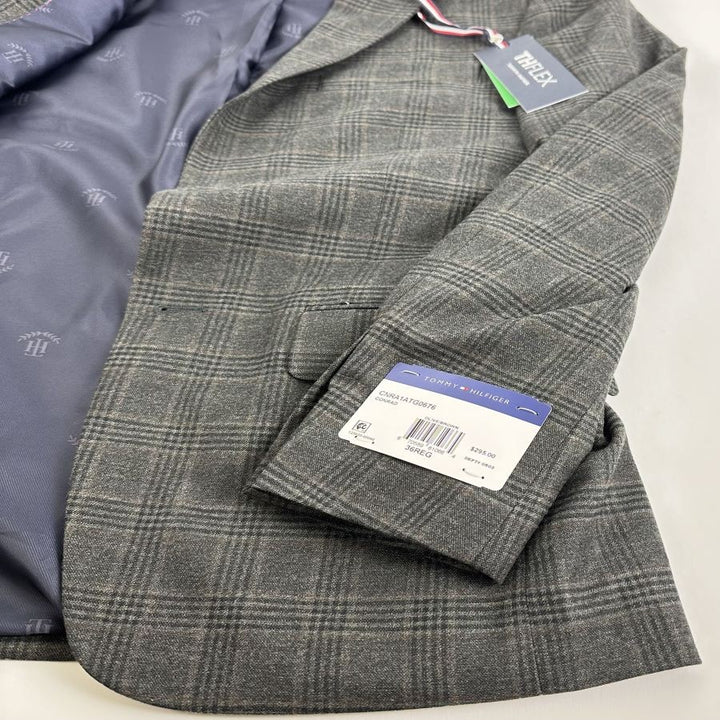 Translation missing: en.Tommy Hilfiger Conrad Men's Modern-Fit TH Flex Plaid Sport Coat-Gray Multi-36R